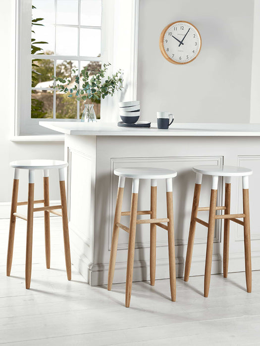 Round Oak Bar Stool - White