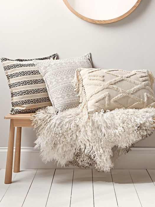 Indra Cushion