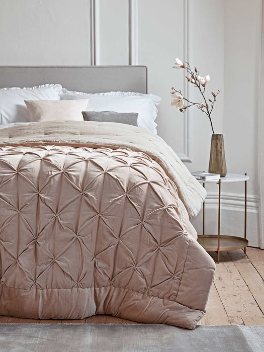 Pin-Tucked Velvet & Linen Kingsize Quilt - Blush