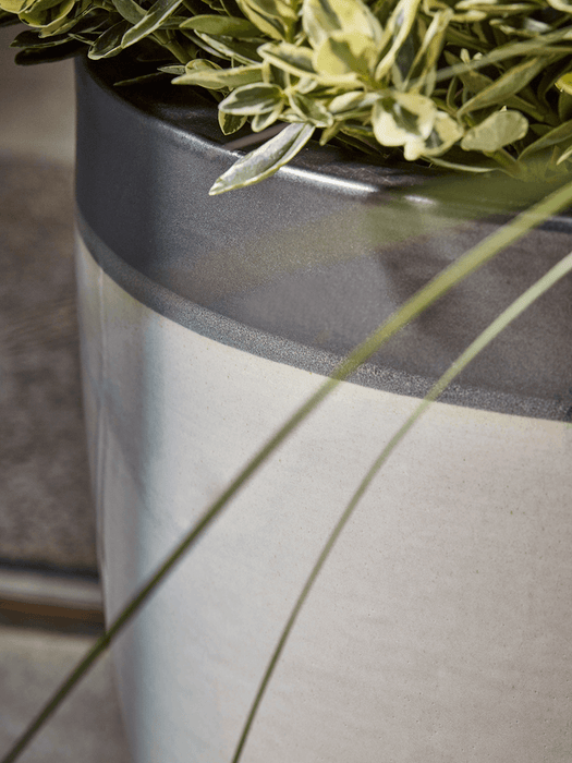 Four Dipped Rim Planters - Soft Grey