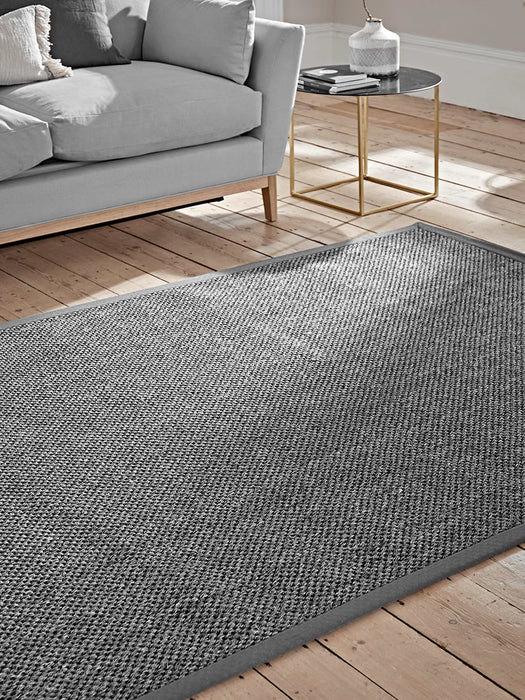 Alia Rug