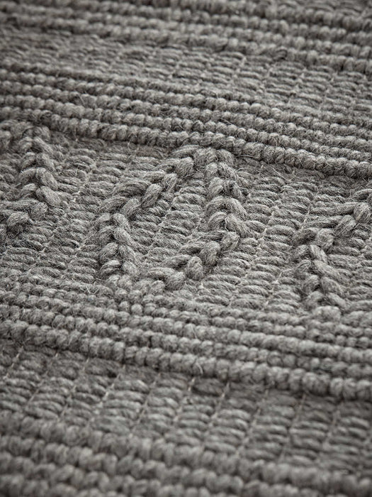 Nordic Geometric Runner - Grey