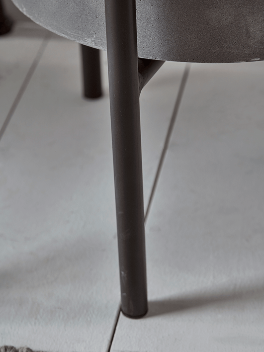Concrete Standing Planter