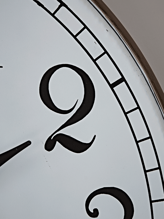 Grand Enamelled Clock