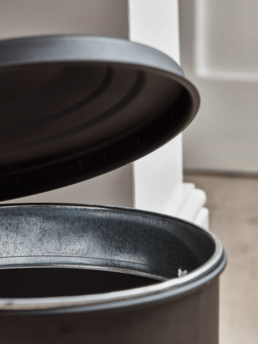 Matte Black Pedal Bin