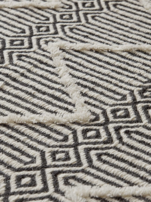 Monochrome Chevron Rug