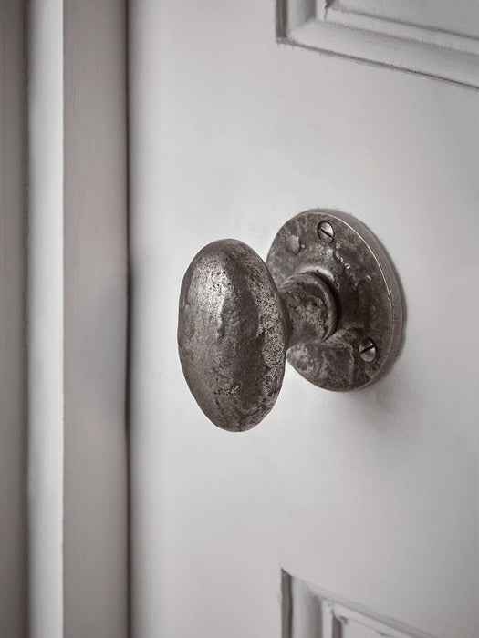 Oval Door Knob - Cast Iron