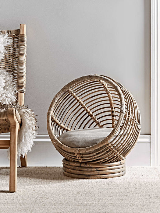 Rattan Pet Cocoon