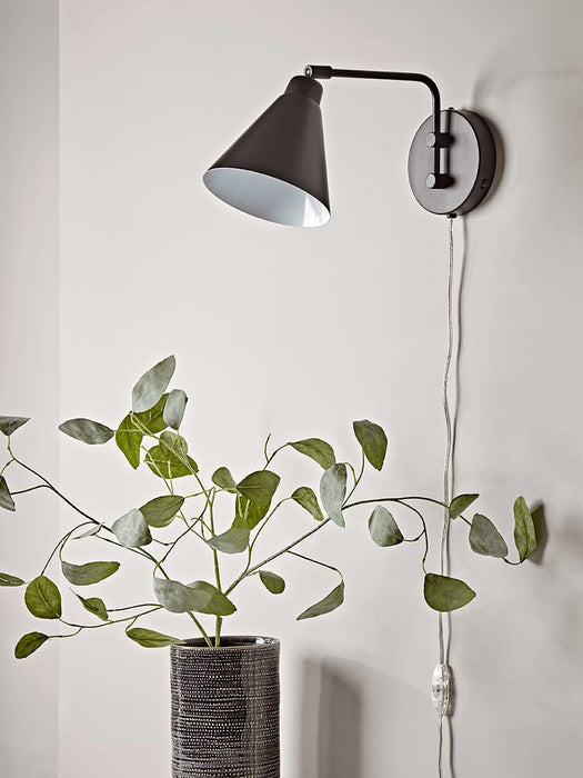 Peyton Wall Light - Black