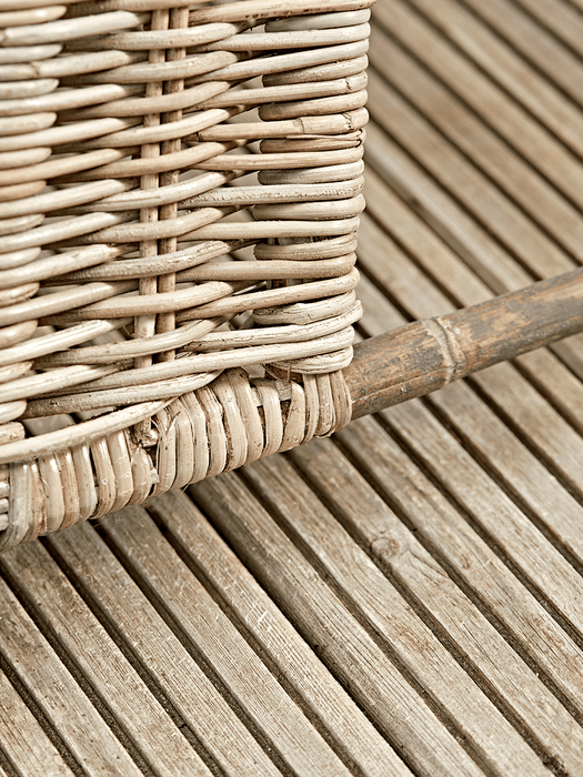 Round Rattan Tipi