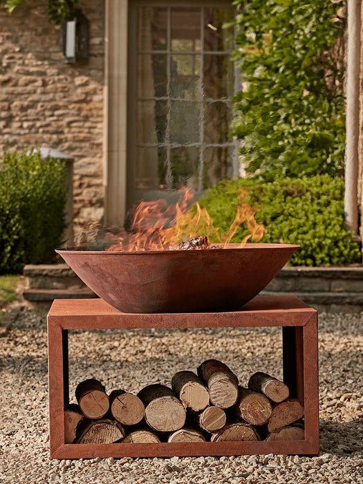 Rusty Logstore Firepit