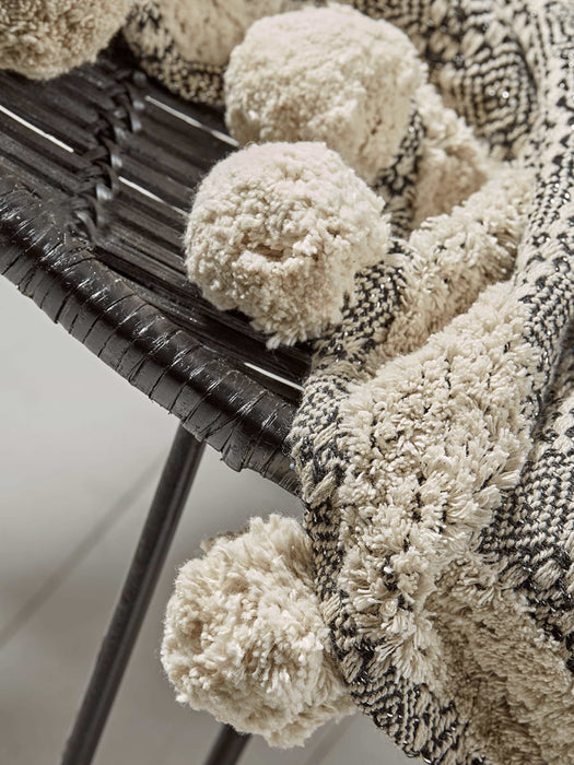 Textured Stripe Pom Pom Throw