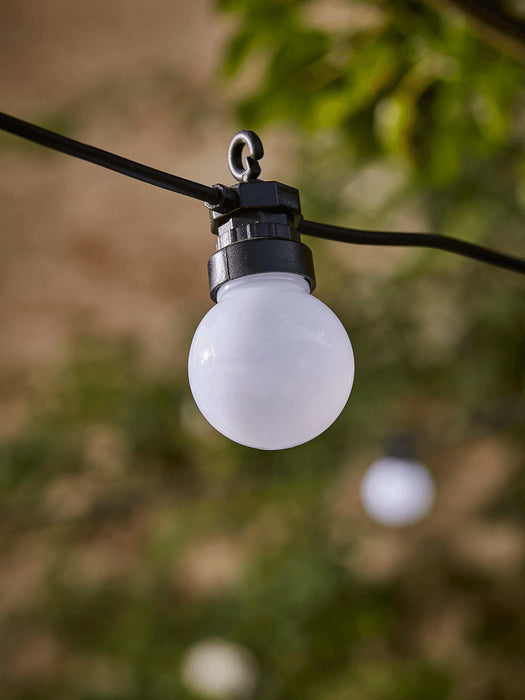 Fabulous Extendable Globe Festoon Lights