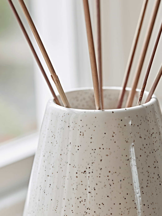 Dipped Speckled Tapered Vase - White Top