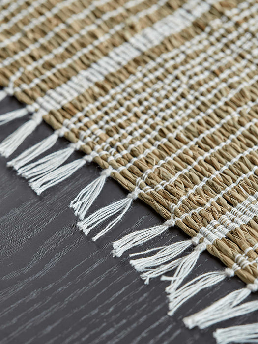 Seagrass Table Runner