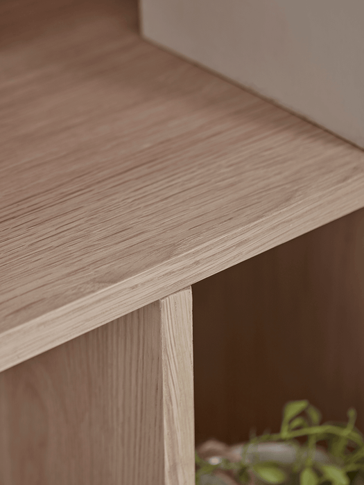 Sora Bookcase