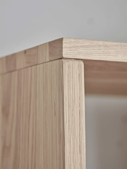 Sora Bookcase
