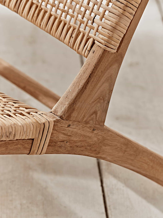 Flat Rattan Webbing Lounge Chair