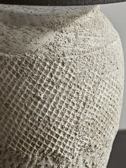 Black Concrete Table Lamp