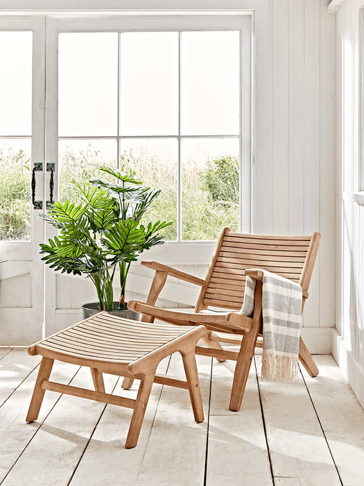 Indoor Outdoor Acacia Lounge Chair