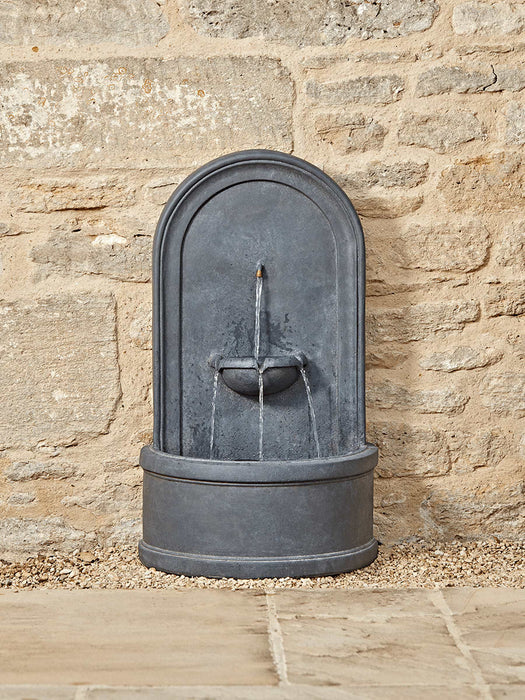 Roma Water Feature