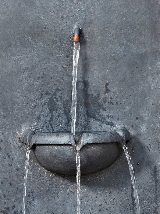 Roma Water Feature