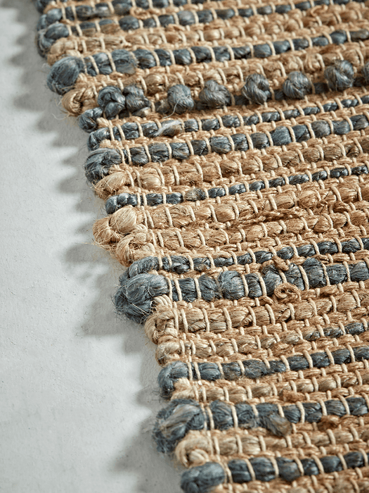 Zanele Rug