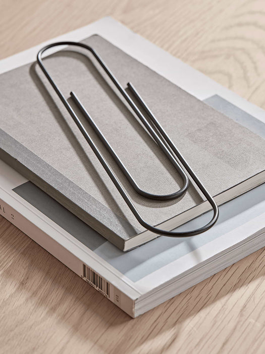 Oversized Paperclip