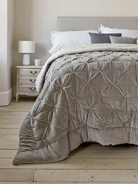 Pin-Tucked Velvet & Linen Kingsize Quilt - Dove Grey