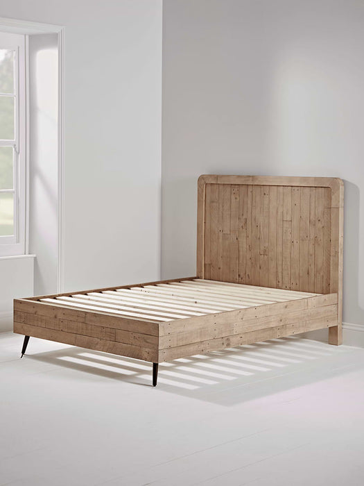 Southwold Bed - Double