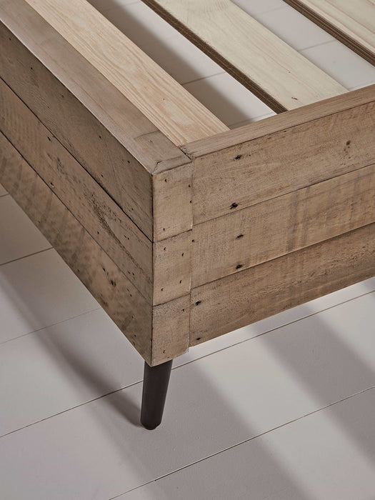 Southwold Bed - Double