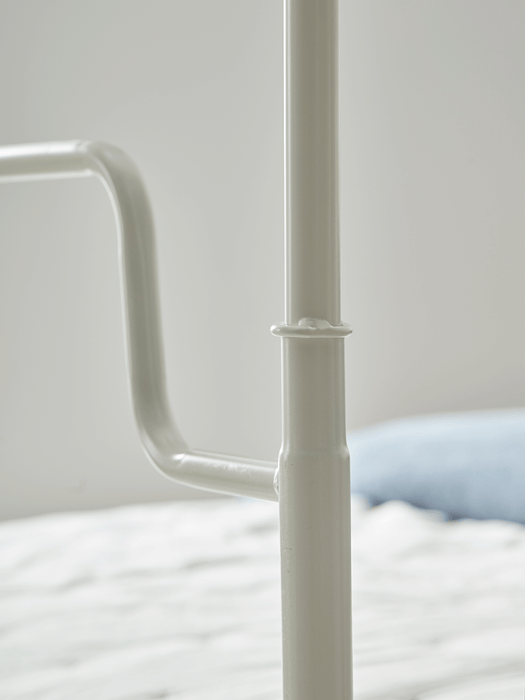 Luna Canopy Kingsize Bed - White