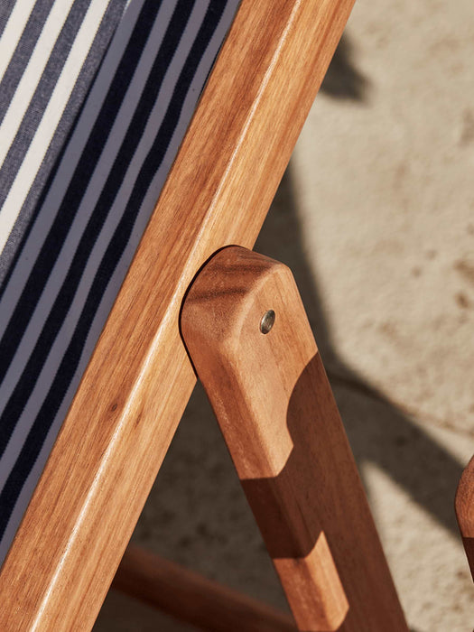 Fringed Deckchair - Blue Stripe