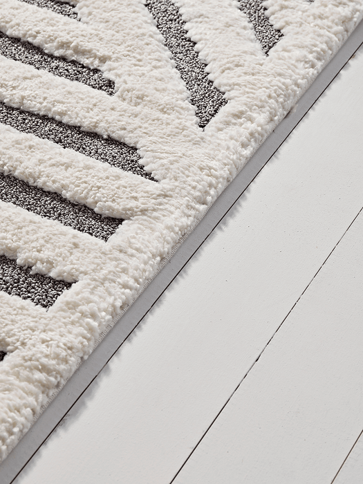 Juni Rug