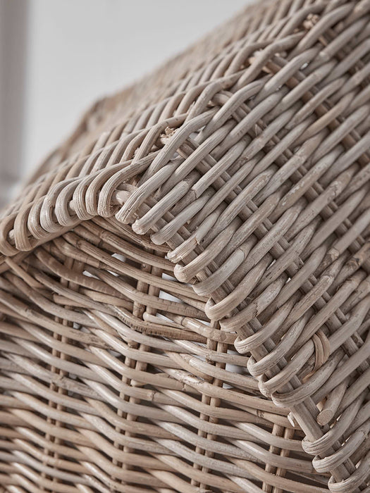 Round Rattan Dog Kennel