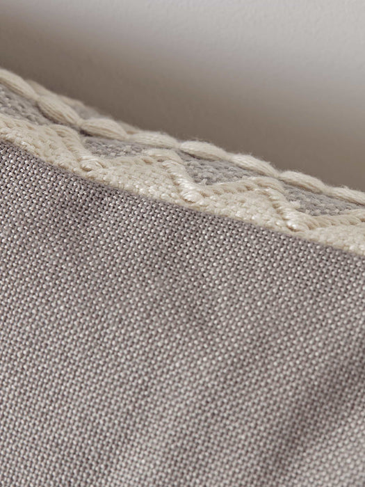 Thea Cushion