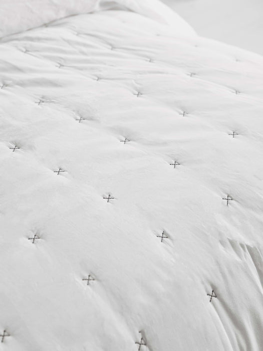 Lightweight Cross Stitch Bedspread - White