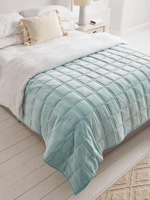 Lightweight Velvet & Cotton Bedspread - Soft Blue