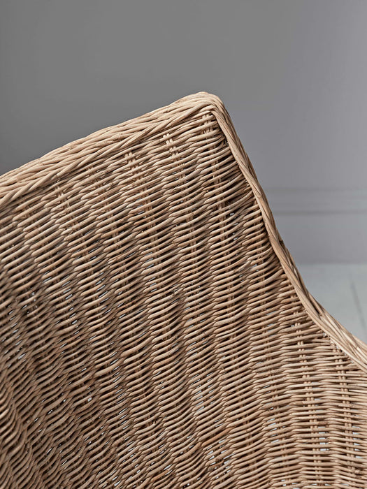 Round Rattan Carver Chair