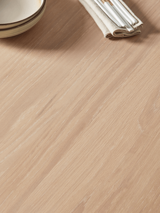 Alma Dining Table