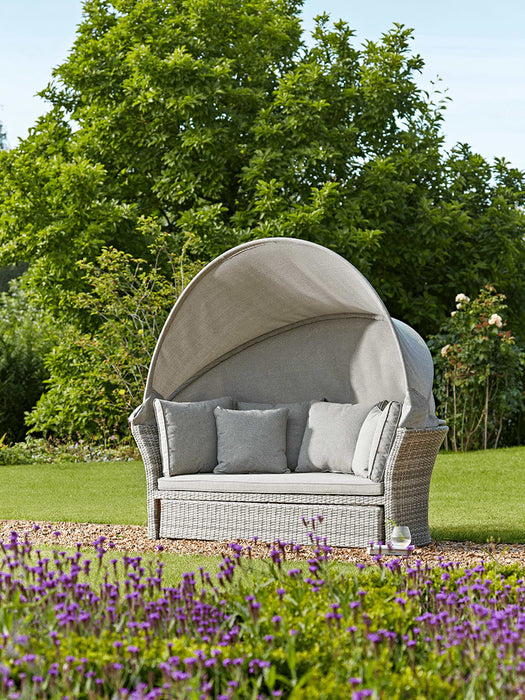Cannes Canopied Daybed