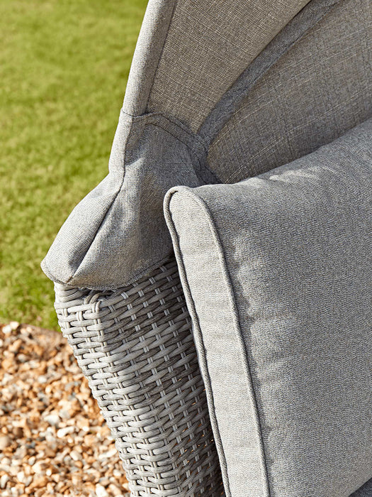 Cannes Canopied Daybed