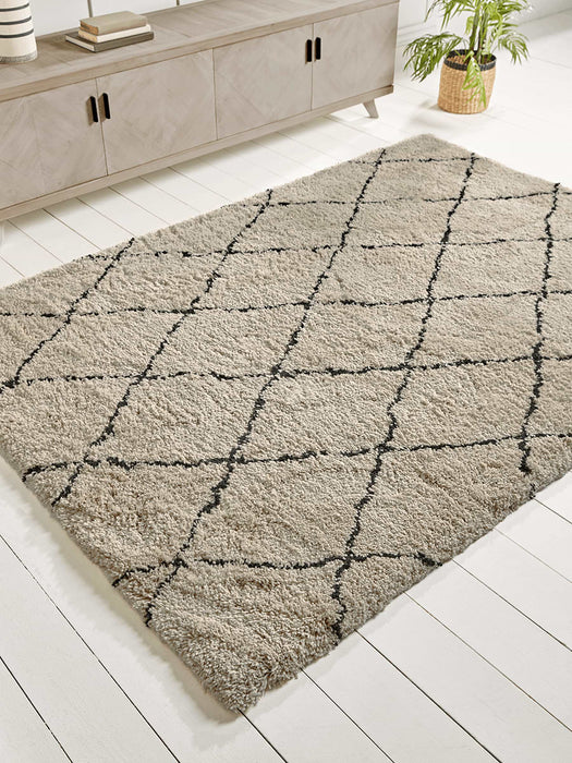 Raida Rug