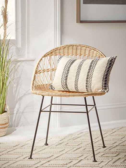 Ebba Cushion