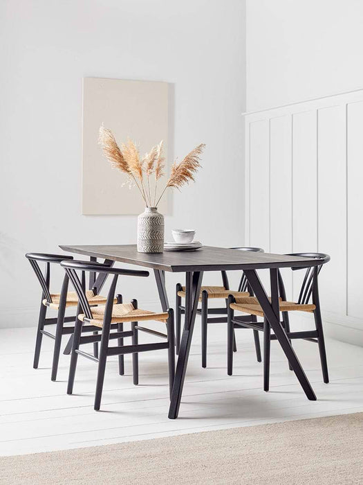 Venla Dining Table
