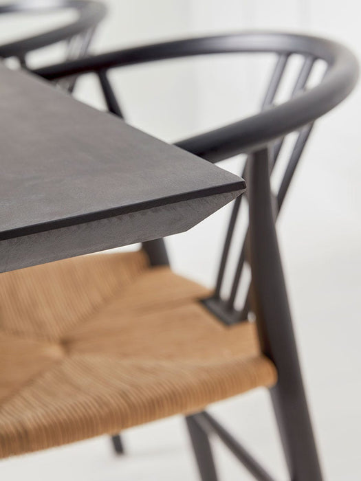 Venla Dining Table