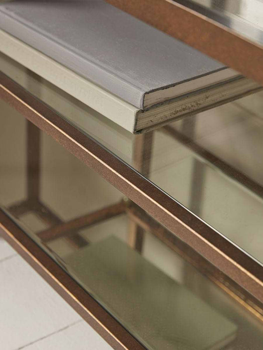 Glass Display Media Unit