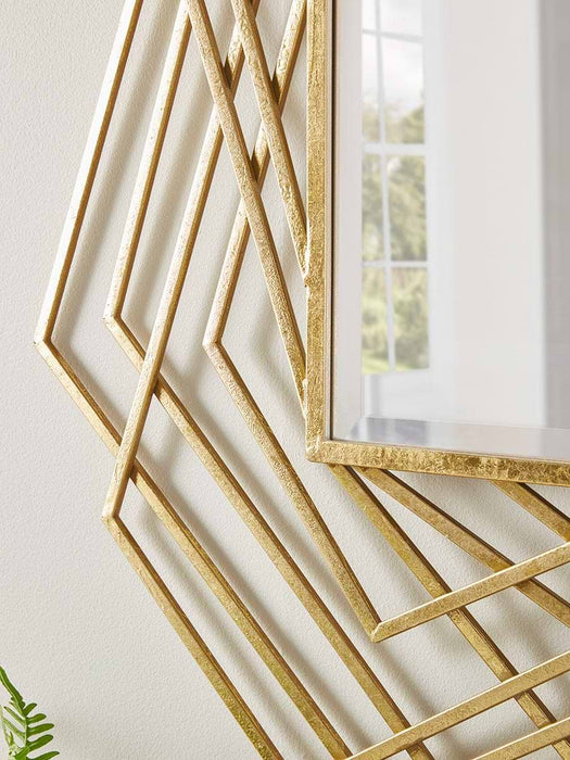 Isha Mirror