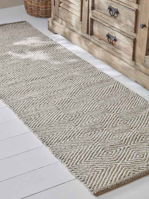 Diamond Handwoven Runner
