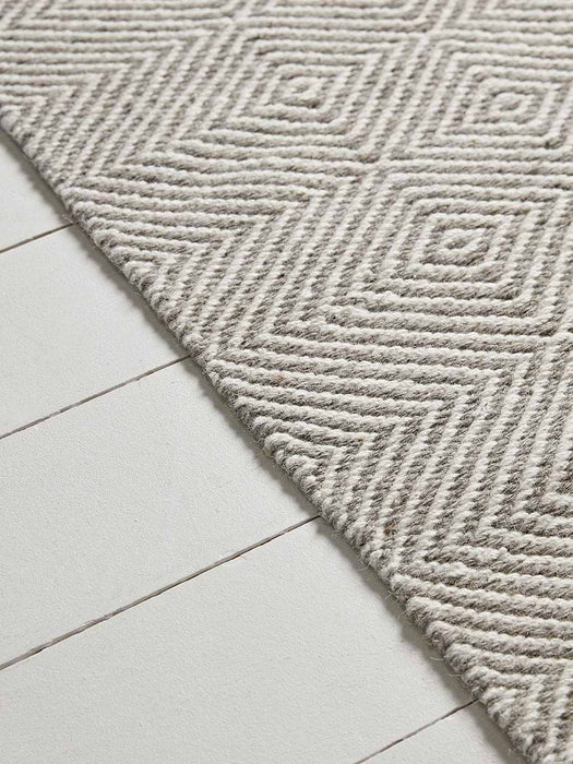 Diamond Handwoven Rug